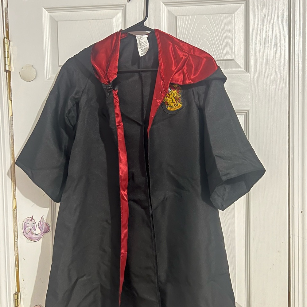 Gryffindor Black Robe with Red Hood